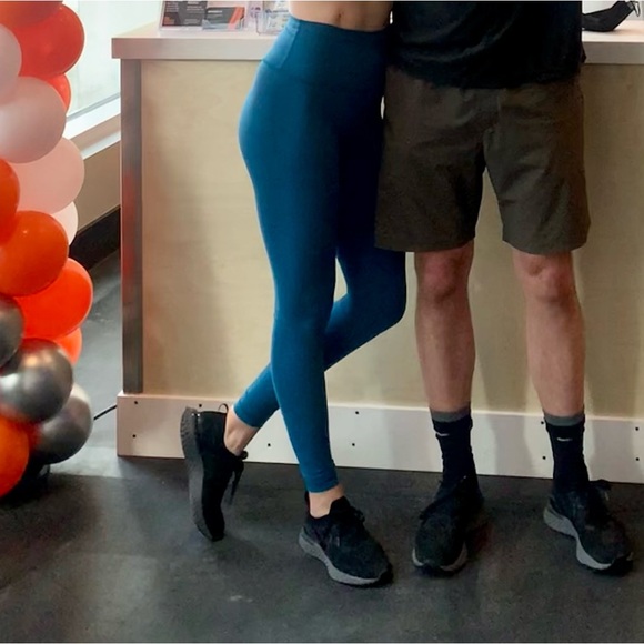 Wunder train high rise tight lululemon 28 - Picture 3 of 4